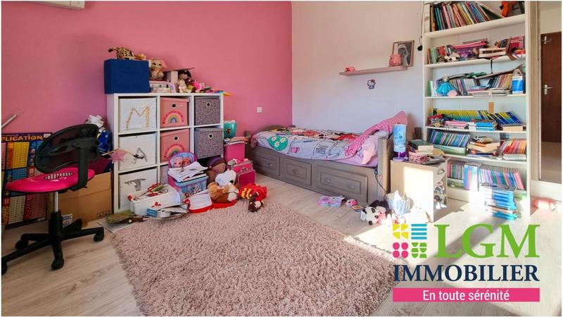 Maison - 190 m² - 8 pièces