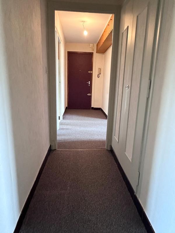 Appartement ancien - 67 m² - 4 pièces