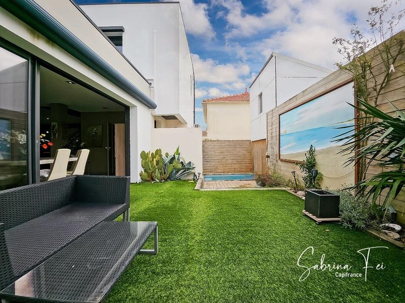 Maison - 143 m² - 5 pièces