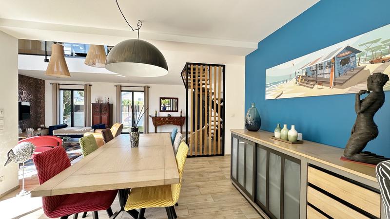 Maison d'architecte - 140 m² - 4 pièces