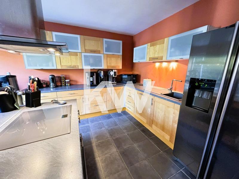 Maison - 112 m² - 5 pièces