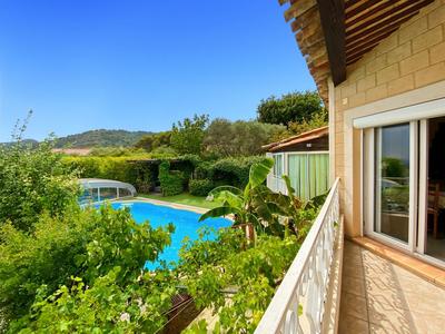 Villa - 101 m² - 5 pièces