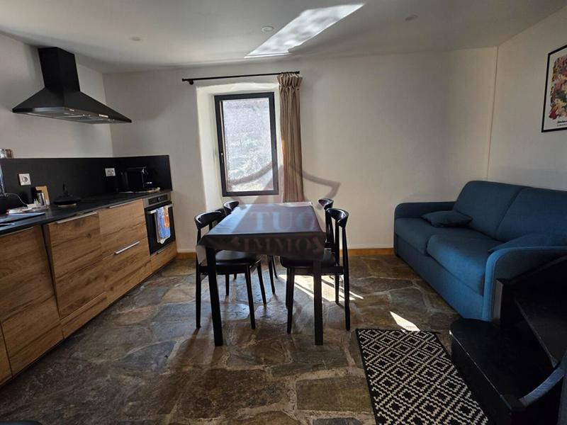 Demeure - 151 m² - 5 pièces