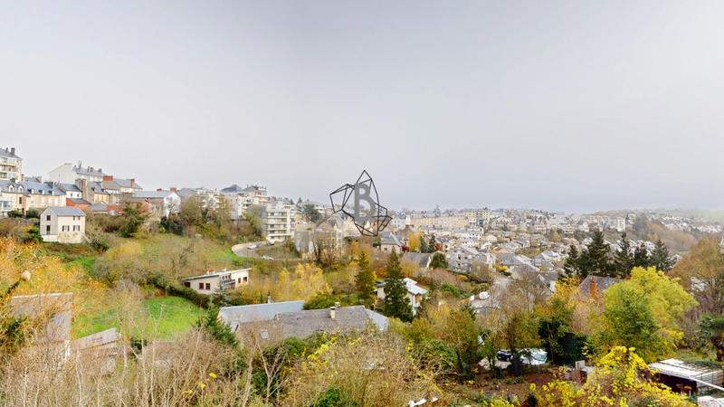 Maison - 97 m² - 4 pièces