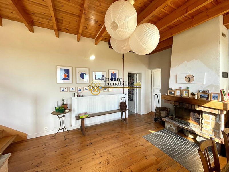 Maison - 85 m² - 5 pièces