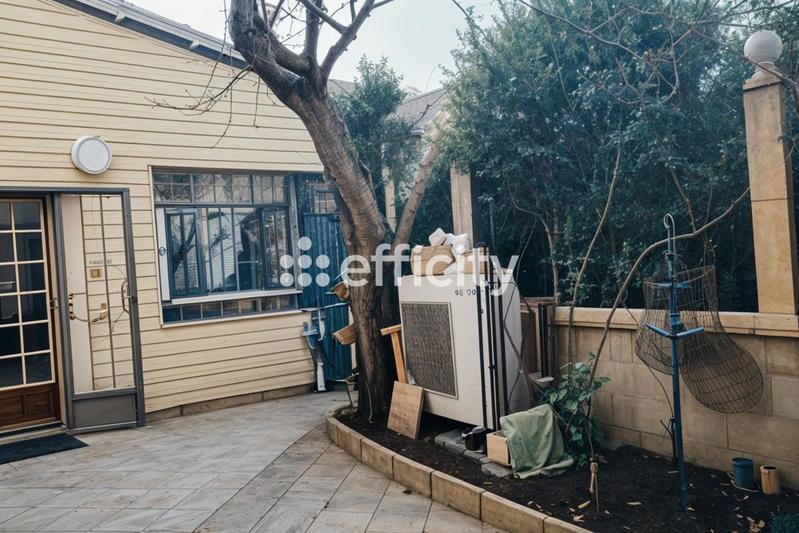 Maison - 103 m² - 5 pièces