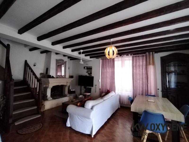 Maison de village - 85 m² - 4 pièces