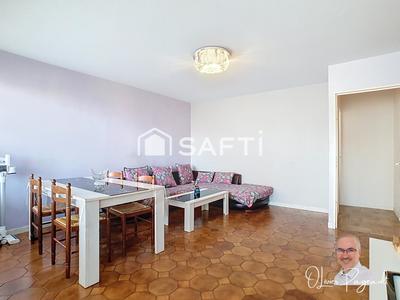 Appartement - 84 m² - 4 pièces