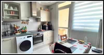 Appartement - 77 m² - 4 pièces
