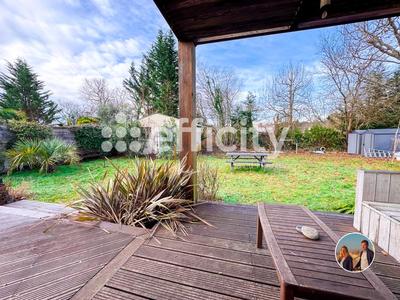 Maison - 125 m² - 5 pièces