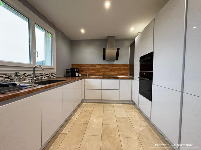 Maison - 115 m² - 5 pièces