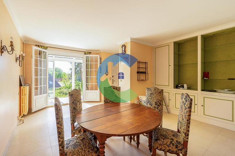 Maison - 117 m² - 5 pièces