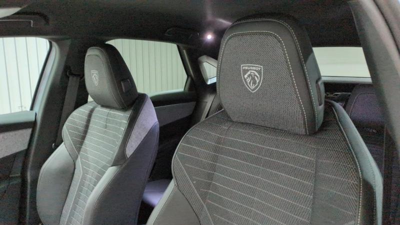 Peugeot 3008 III 1.2 Hybrid 145 E-Dcs6 Gt