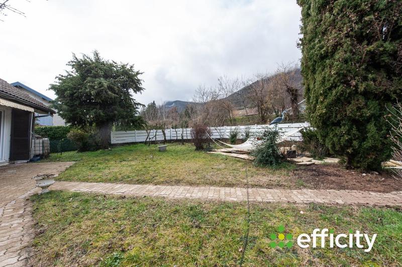 Maison - 174 m² - 8 pièces