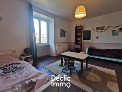 Maison - 118 m² - 5 pièces