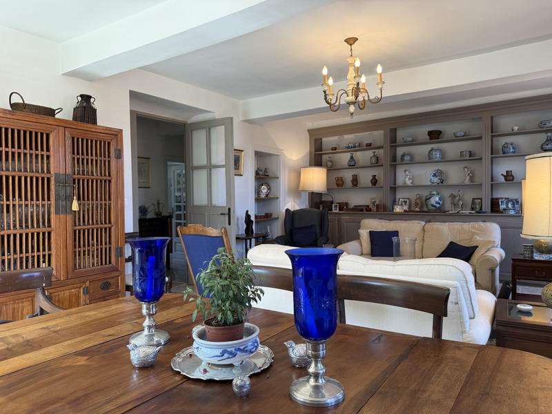 Maison de village - 197 m² - 9 pièces