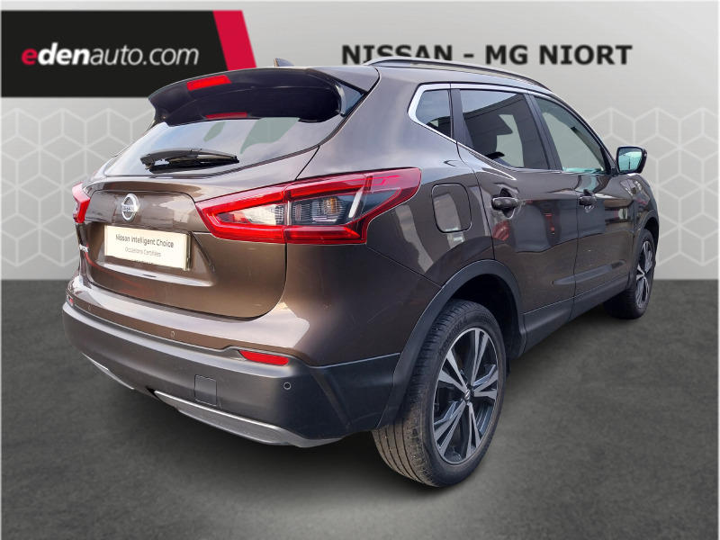 Nissan Qashqai 1.6 dCi 130 Xtronic n-Connecta