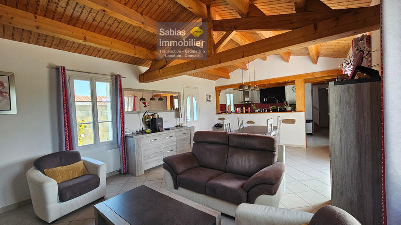 Maison - 97 m² - 4 pièces