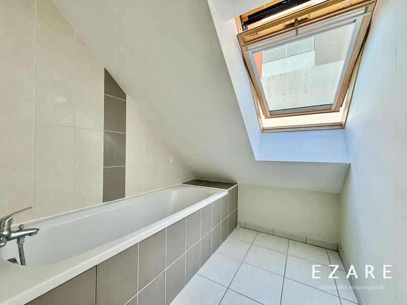 Appartement - 106 m² - 5 pièces