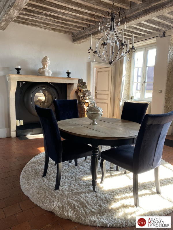 Maison ancienne - 151 m² - 6 pièces