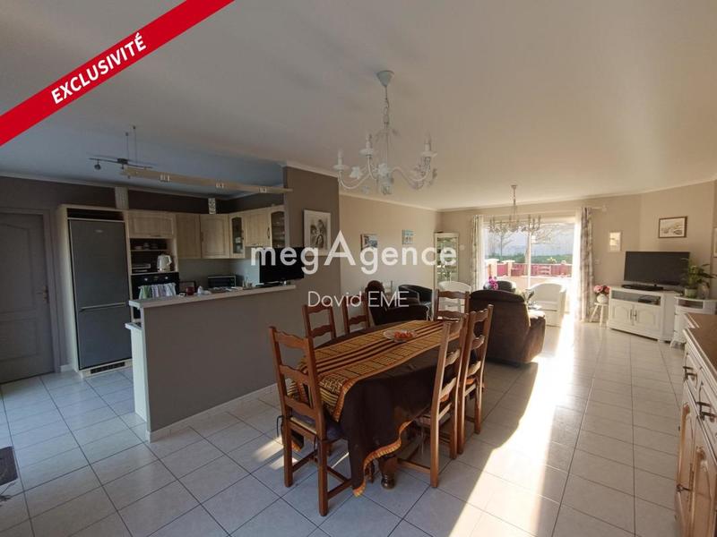 Maison - 101 m² - 5 pièces