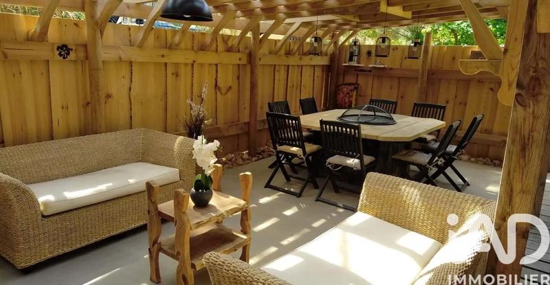 Maison de maîtres - 200 m² - 8 pièces