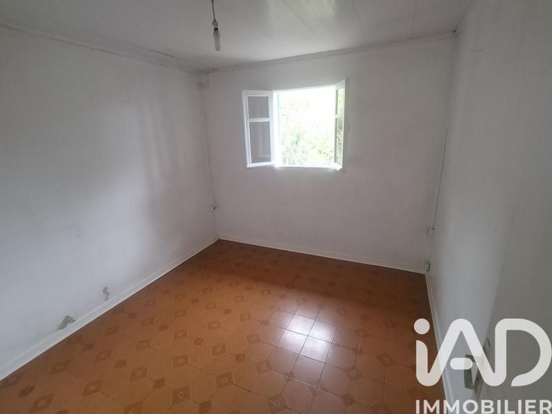 Maison - 220 m² - 9 pièces