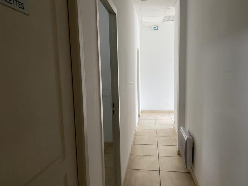 Local commercial - 67 m²