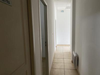 Local commercial - 67 m²