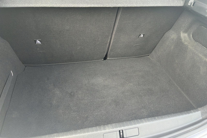 Peugeot 208 II Bluehdi 100 s&amp;amp;S Active