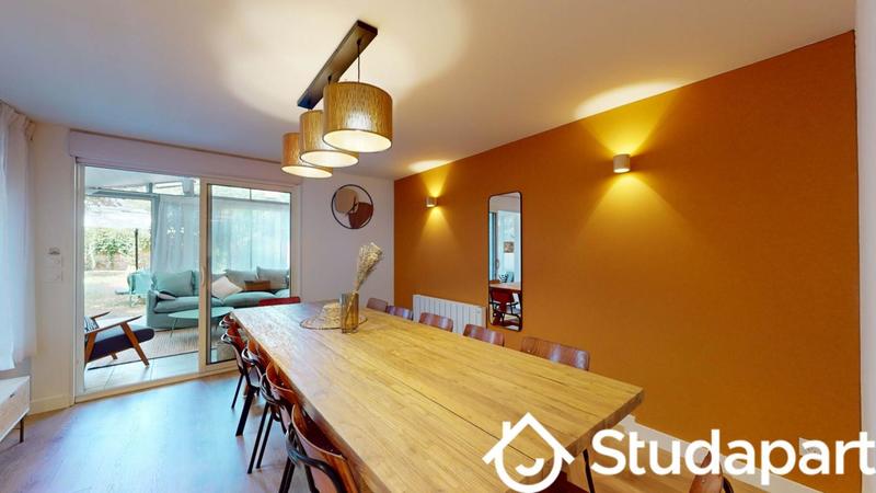 Chambre - 10 m² - 1 pièce