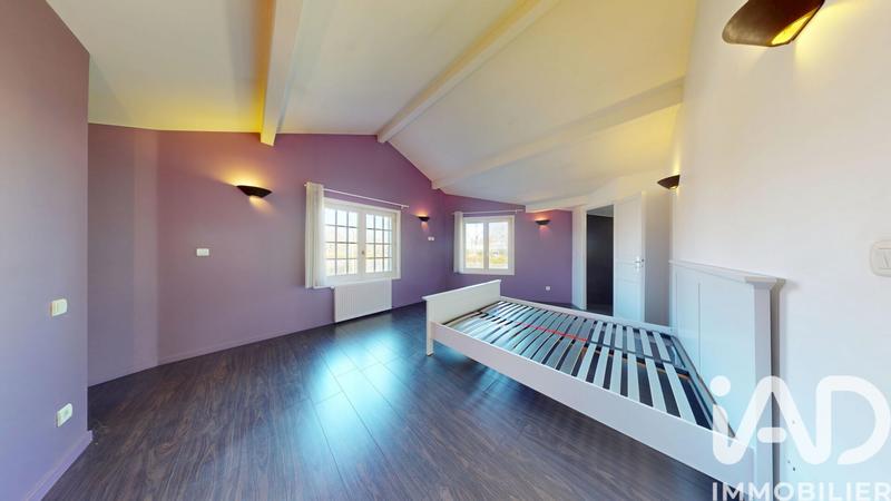 Maison - 245 m² - 8 pièces