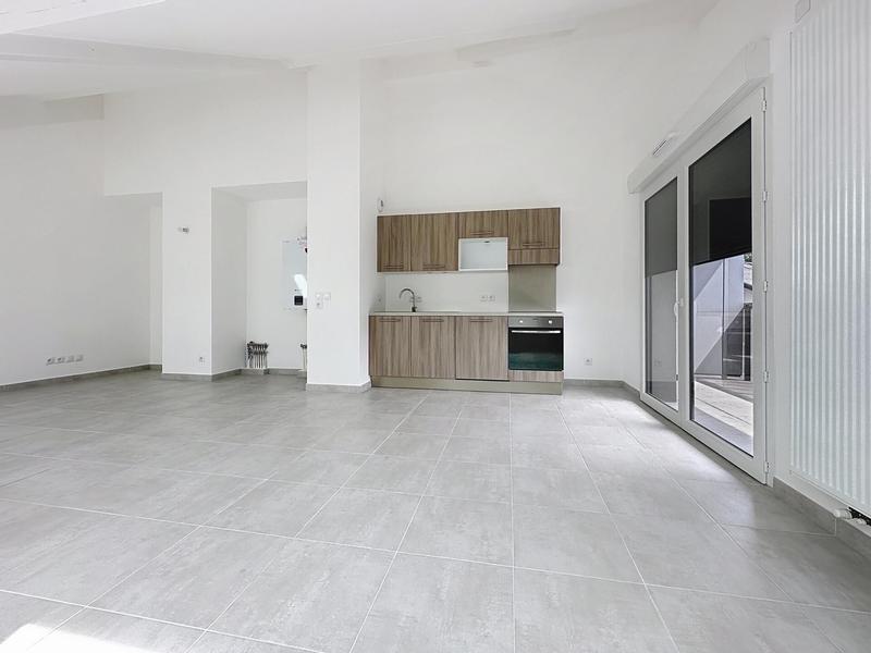 Appartement - 92 m² - 4 pièces