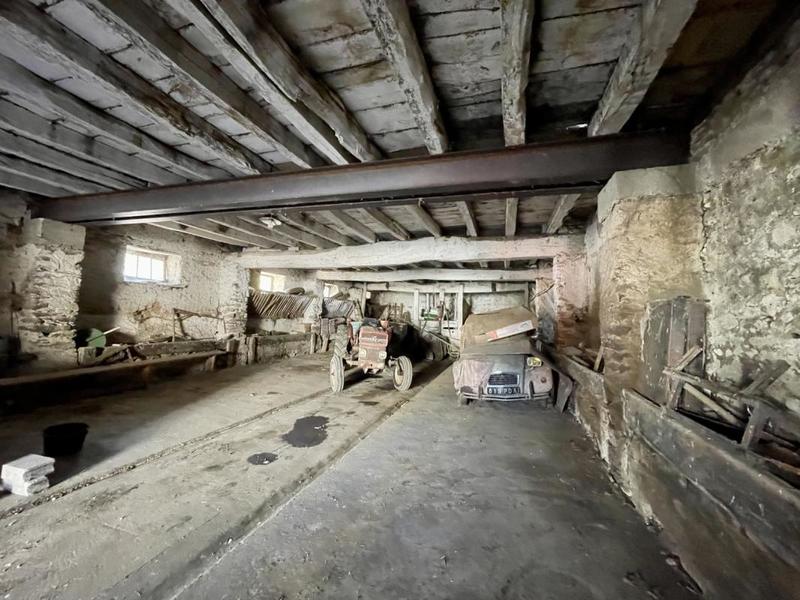 Maison - 220 m² - 7 pièces