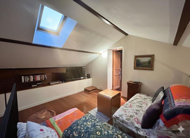 Maison - 195 m² - 5 pièces