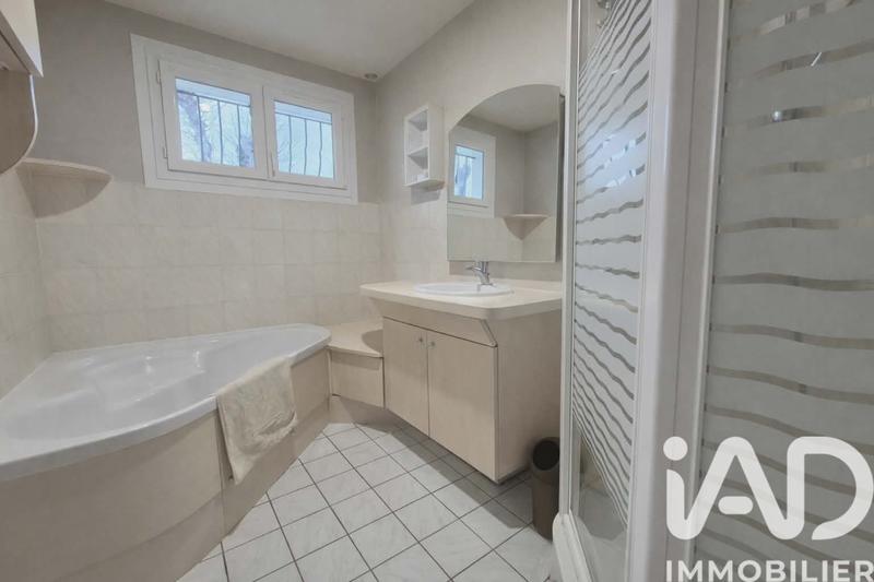 Maison - 159 m² - 6 pièces