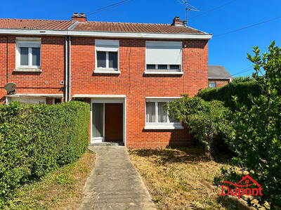 Maison - 80 m² - 5 pièces