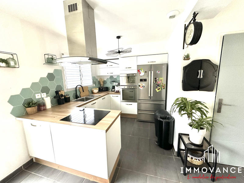 Maison - 80 m² - 4 pièces