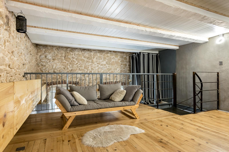 Appartement - 107 m² - 2 pièces