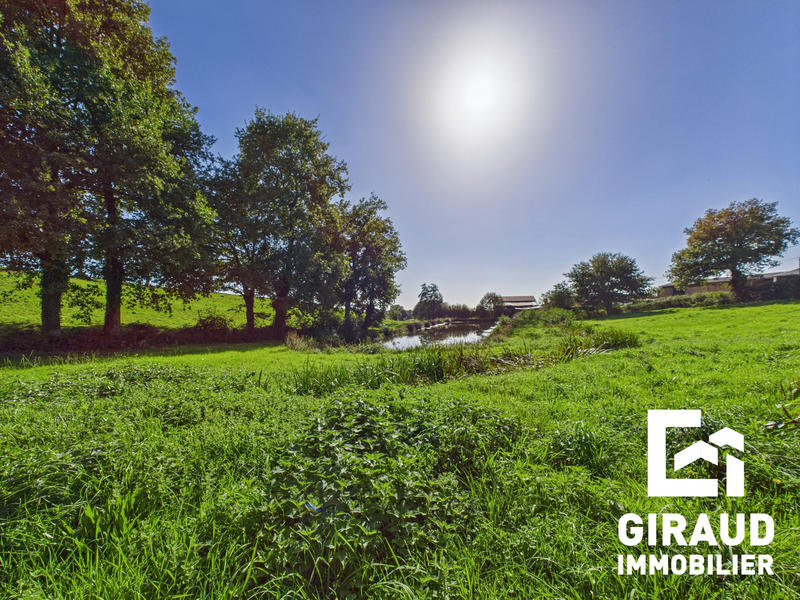 Maison - 140 m² - 4 pièces