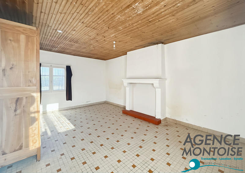 Maison - 90 m² - 4 pièces