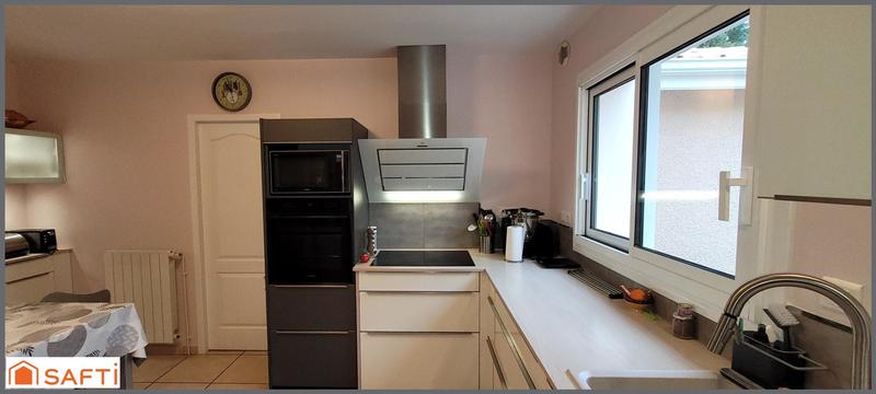 Maison - 200 m² - 7 pièces