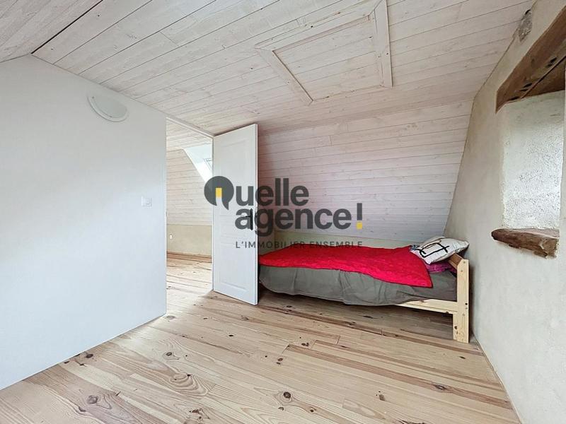 Maison - 151 m² - 7 pièces