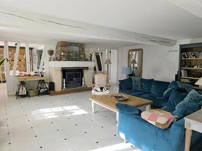 Maison - 249 m² - 7 pièces