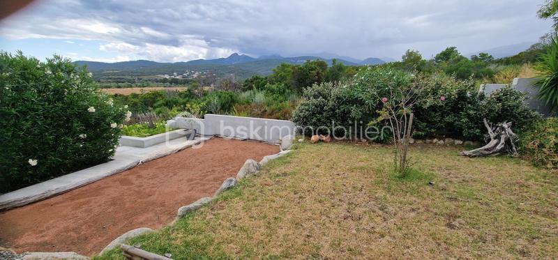 Demeure - 118 m² - 4 pièces