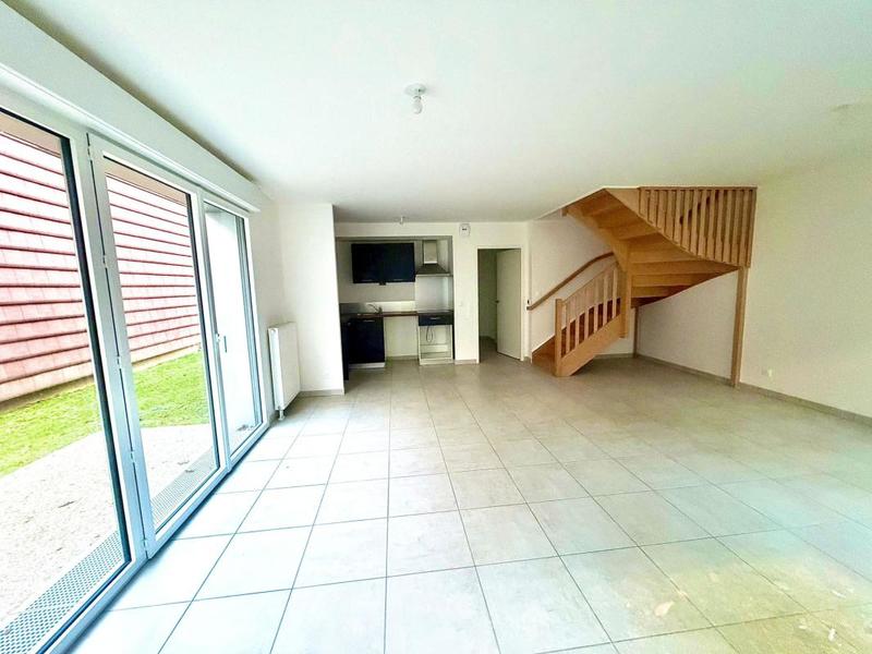 Maison - 86 m² - 4 pièces