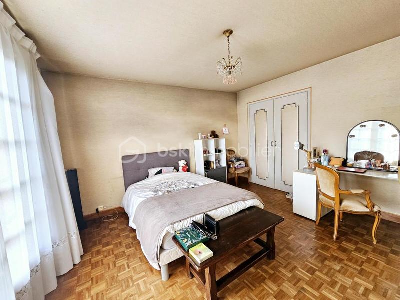 Propriété - 265 m² - 3 pièces