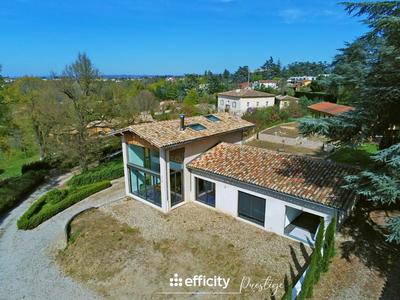 Maison - 131 m² - 4 pièces