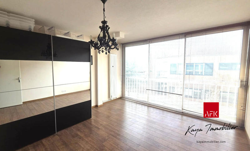 Appartement - 95 m² - 4 pièces