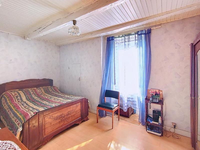 Maison - 98 m² - 6 pièces